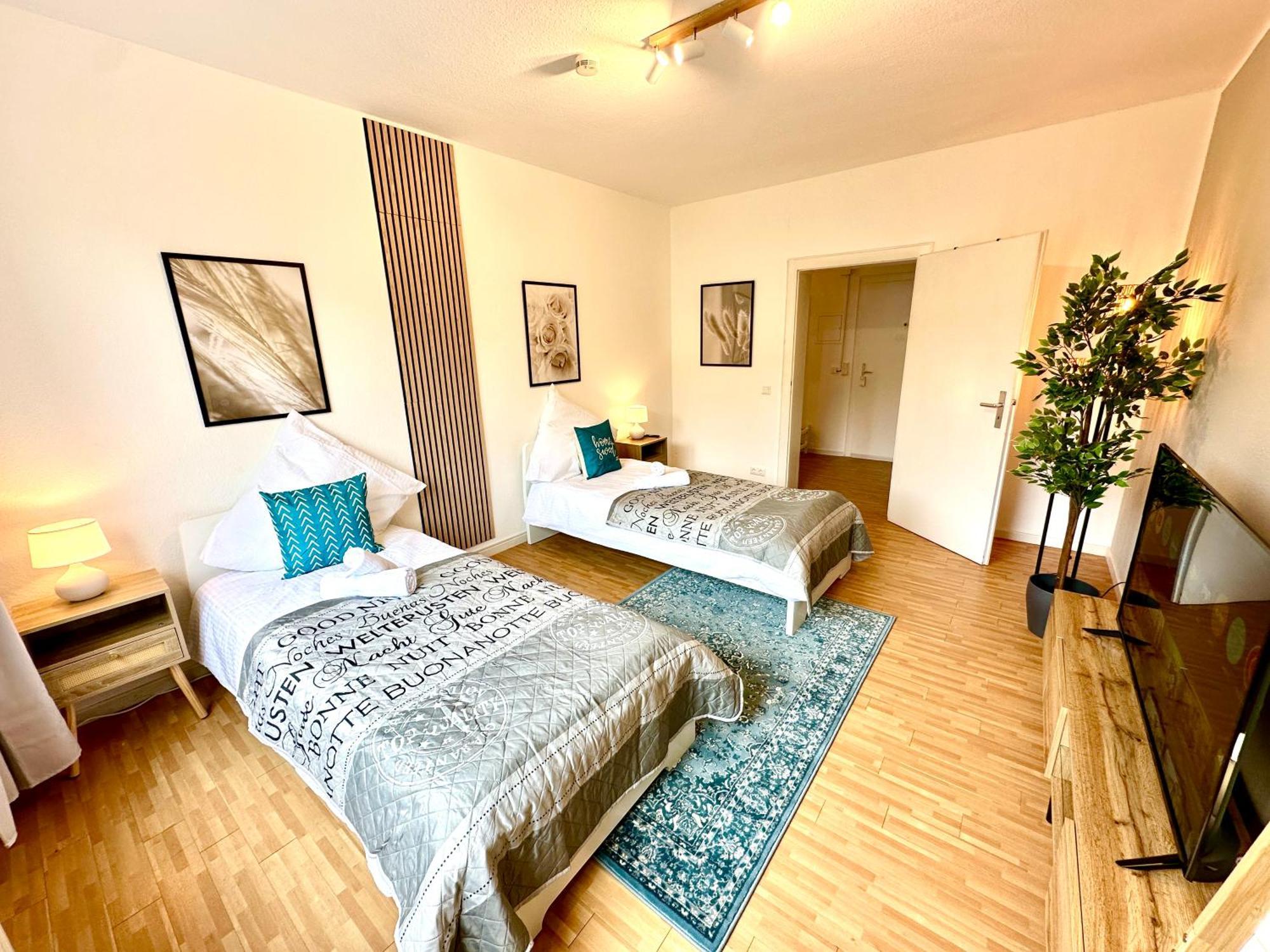 Pempelfort, Zentral, Balkon, Zu Fuss Zur Koe & Stadt, Netflix Appartement *